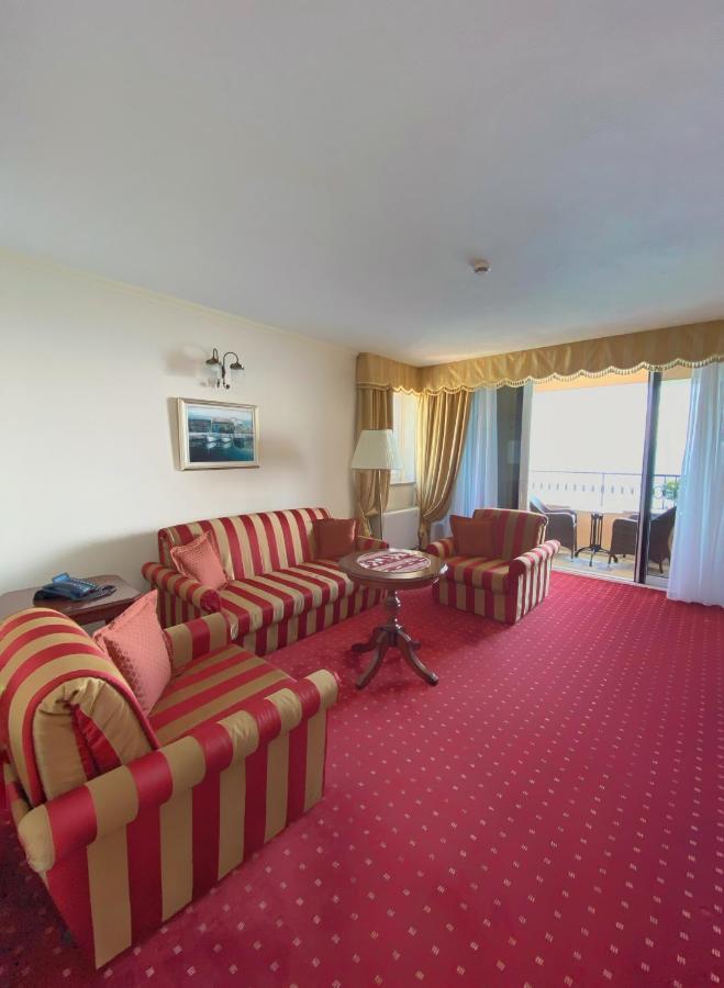Hotel Savoy Opatija Bagian luar foto