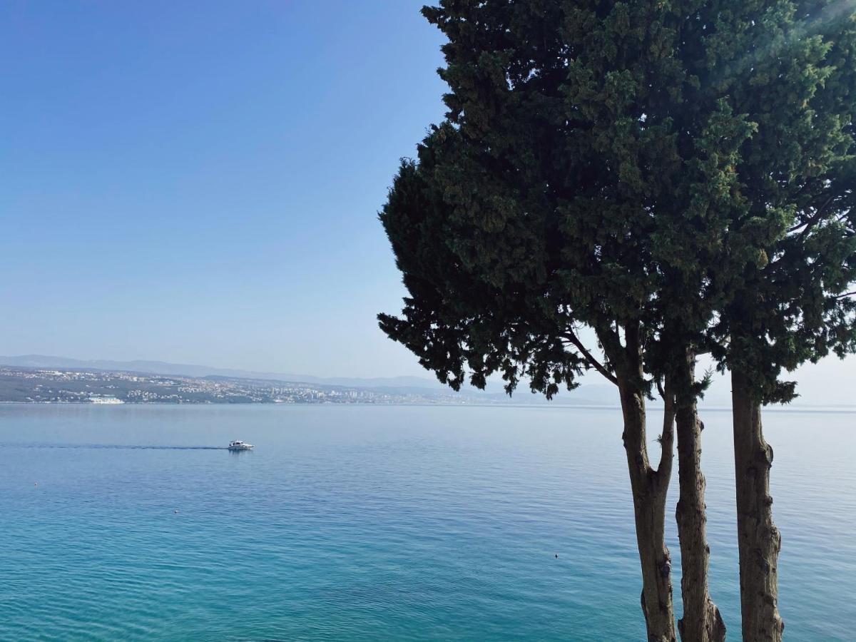 Hotel Savoy Opatija Bagian luar foto