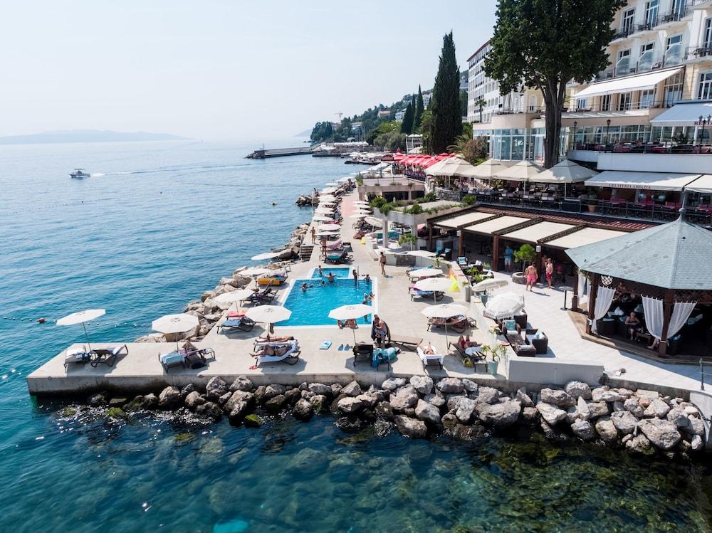 Hotel Savoy Opatija Bagian luar foto
