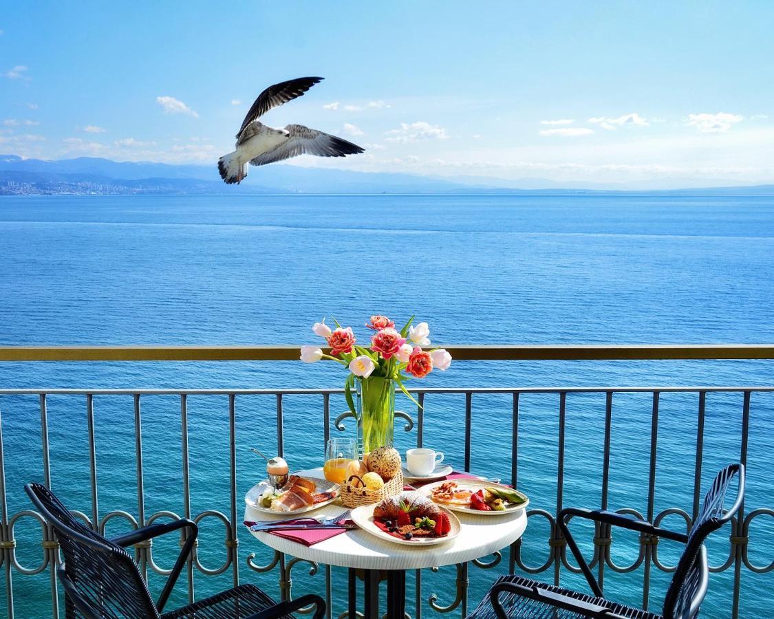 Hotel Savoy Opatija Bagian luar foto